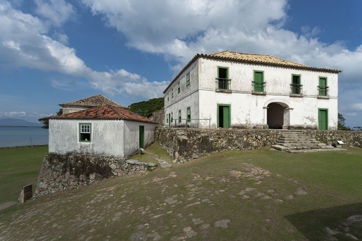 Fortaleza de Santa Cruz do Anhatomirim, Ilha de Anhatomirim, Florianópolis<br />Foto Ronaldo Azambuja 