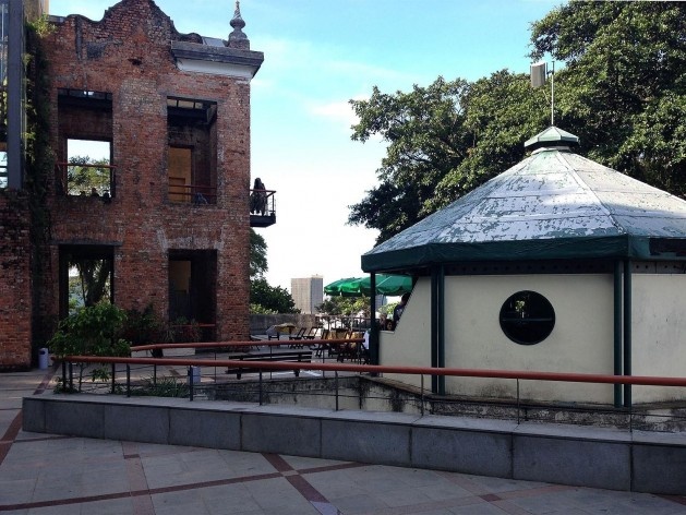 Parque das Ruínas, Espaço aberto no entorno da Ruína<br />Foto Gustavo Henrique Campos de Faria, 2016 