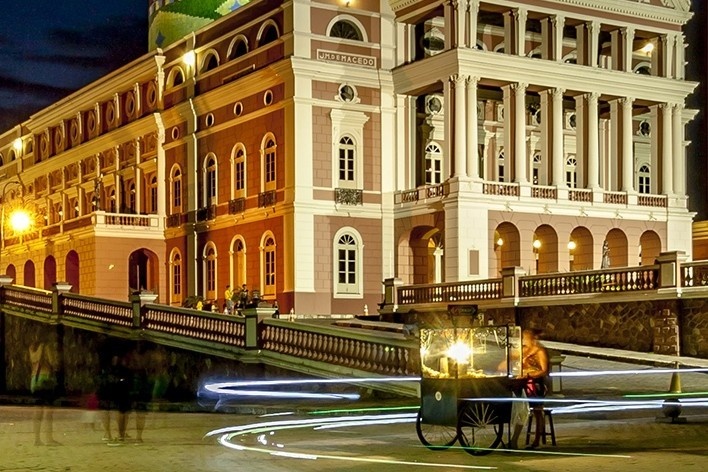 Teatro Amazonas, detalhe, Manaus<br />Foto Karina Tengan e Rafael Schimidt 