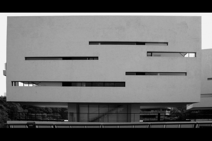 Vista lateral [Gaeta Springall Arquitectos]
