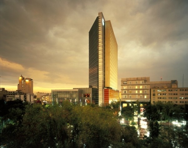 Vista externa geral<br />Fotos de Fernando Cordero,Jaime Navarro e Héctor Velazco 