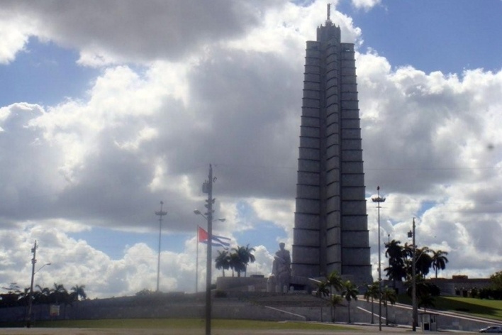 Monumento, Havana, Cuba<br />Foto Michel Gorski e Valdir Zwetsch 