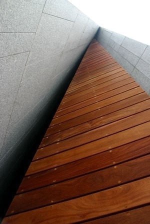 Detalhe da porta principal<br />Foto de Víctor Benítez e José Luis Amaré 