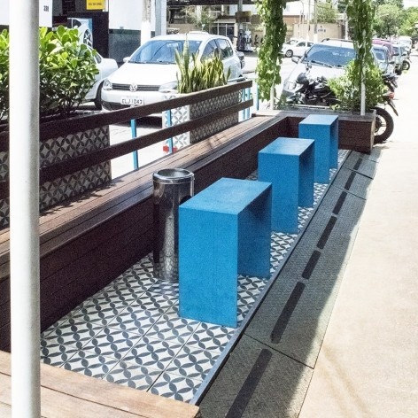 Parklet Rua Vitorino de Moraes, São Paulo, 2015, arquiteto Homã Alvico<br />Foto divulgação 