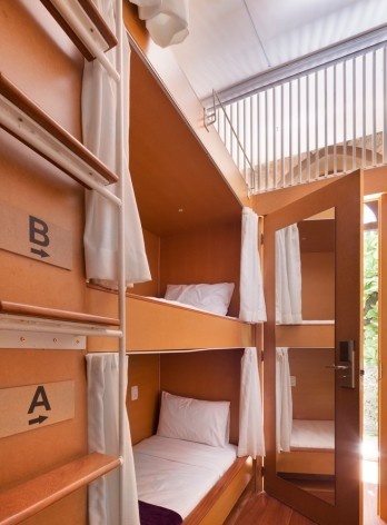 Hostel Villa 25, Rio de Janeiro RJ Brasil, 2016. Arquitetos Rodrigo Calvino e Diego Portas / C+P Arquitetura<br />Foto Federico Cairoli 