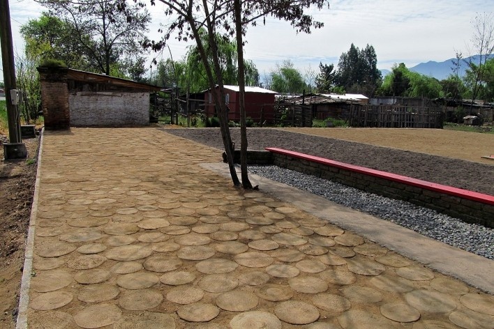 Plaza Polonia. Escuela de Arquitectura de Talla. Alumno Raúl Hayden Farías. Chile, 2011<br />divulgación 