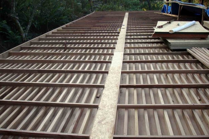 Vila Taguaí, construção, Carapicuiba SP, 2007-2010. Arquitetos Cristina Xavier (autora), Henrique Fina, Lucia Hashizume e João Xavier (colaboradores)<br />Foto Cristina Xavier 