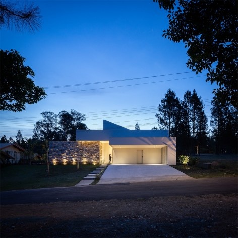 Residência FJR, Marília SP Brasil, 2018. Arquitetos Alfredo Ramos e Silvia Siscar/ Trí Arquitetura<br />Foto Pedro Kok 