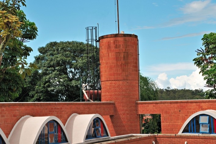 Residência dos Padres Claretianos, Batatais SP Brasil, 1984. Arquitetos Affonso Risi e José Mario Nogueira<br />Foto Wagner Abrahão Jr, 2011 