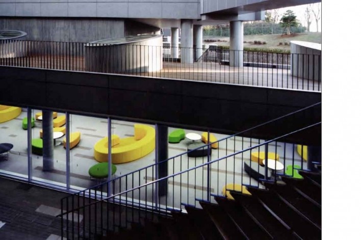 Escola de Administração, vista parcial, Josai International University,  Saitama-ken, Japão, 2003-2006, Studio Sumo<br />Imagem divulgação 