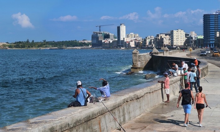 Malecón, Habana Vieja, Cuba<br />Foto Victor Hugo Mori 