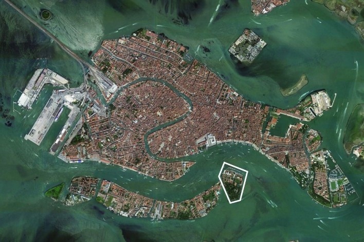 Vatican Chapels, location in the city, Venice, 2018 [Escritório/Office Carla Juaçaba]