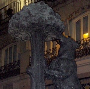 O Urso e o Madroño na Puerta del Sol
  	  	  	  				
<br />Foto Ana Paula Spolon 