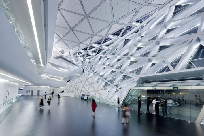 Guangzhou Opera House<br />foto Iwan Baan  [Zaha Hadid Architects]