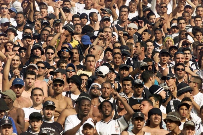 Torcida do glorioso Corinthians, Morumbi, São Paulo SP<br />Foto Tuca Vieira 