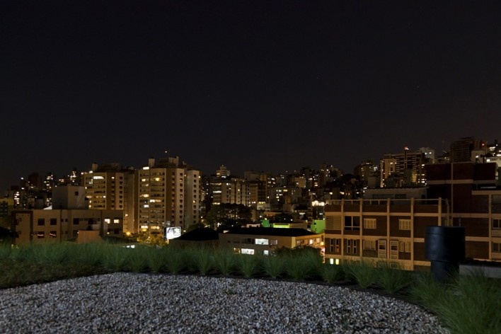 Vista do terraço do edifício à noite<br />Foto André Cavalheiro 