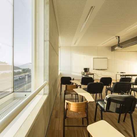 Escola Gaspar Frutuoso, Ribeira Grande, Azores, Portugal, 2016. Arquiteto Carlos Almeida Marques<br />Foto Fernando Guerra 