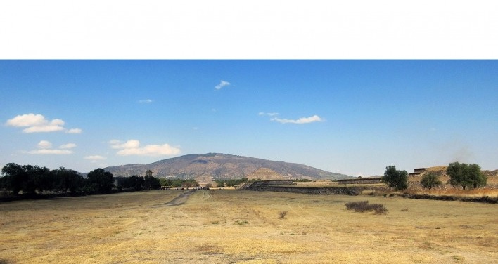 Teotihuacán, eixo principal formado pela Avenida dos Mortos, México<br />Foto Victor Hugo Mori 
