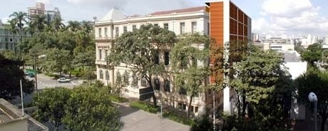 Edifício antigo e anexo contemporâneo<br />Imagem dos autores do projeto 