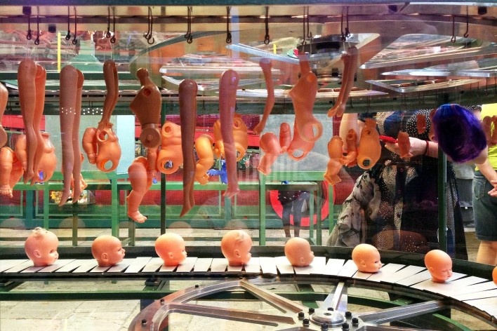 Exposição "Mais de Mil Brinquedos para a Criança Brasileira", Sesc Pompeia, de 9 de julho de 2013 a 2 de fevereiro de 2014<br />Foto Caio Romano Guerra 