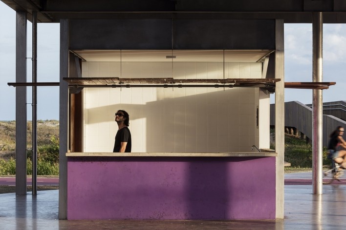 Requalificação urbana e ambiental da orla de Ilha Comprida, 2019. Arquitetos Marcos Boldarini e Lucas Nobre<br />Foto Leonardo Finotti 