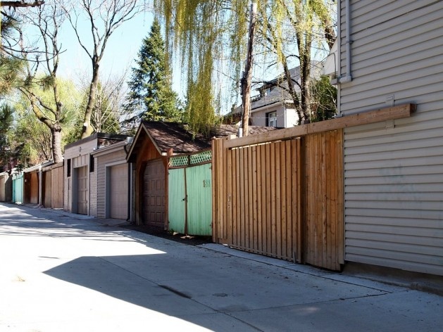Toronto, Caminhada Guiada “Revitalization or displacement? A critical look at the idea of mixed neighbourhoods”<br />Foto Denise Fernandes Geribello 