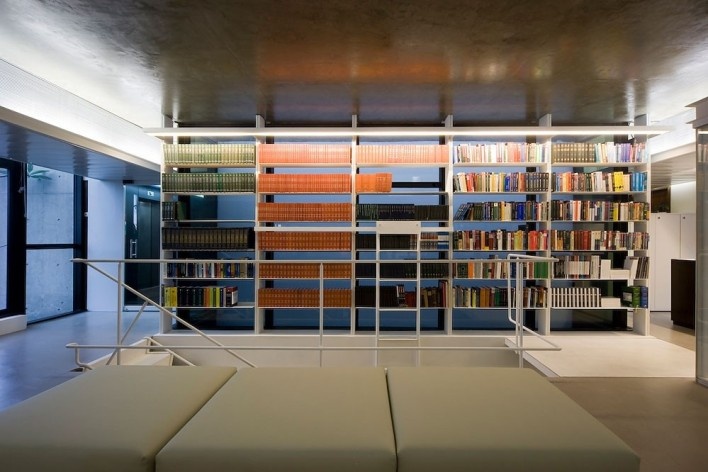 Escritório Guedes Nunes Oliveira Roquim Advogados Associados, 2009. Piratininga Arquitetos Associados<br />Foto divulgação 