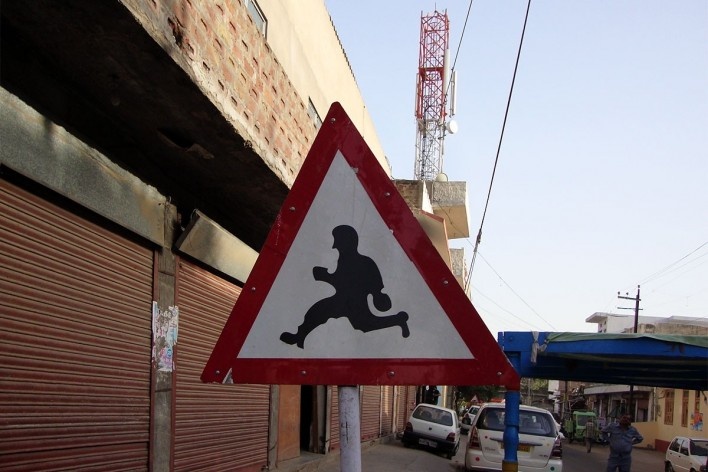 Placa em Jaipur, Índia<br />Foto Michel Gorski 