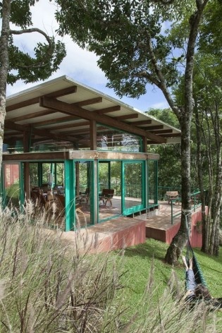 Casa em Gonçalves, Gonçalves MG Brasil, 2012-2013. Arquiteto André Vainer / André Vainer Arquitetos<br />Foto Cacá Bratke 