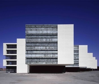 Estação Intermodal deZaragoza, 2000. Arquiteto Carlos Ferrate