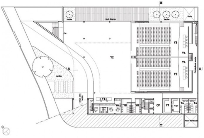 Planta 1º Pavimento
CV – Circulação Vertical
Y1 – Portaria
Y2 – Foyer
Y3 – Auditório
Y4 – Camarins e Palco
Y6 – Administração Centro de Convenções
Y7 – Depósito Centro de Convenções
Y8 – Instalações Sanitárias<br />Imagem dos autores do projeto 