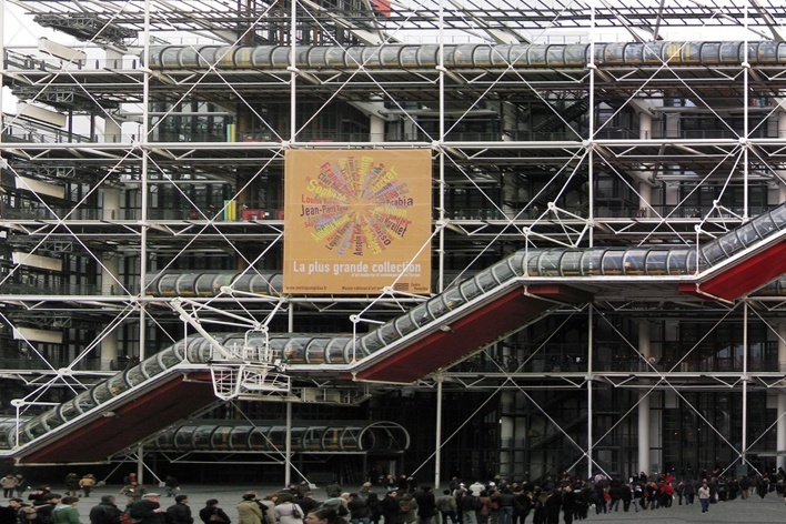 Centro George Pompidou – Beaubourg, Paris. Arquitetos Renzo Piano e Richard Rogers<br />Foto Victor Hugo Mori 