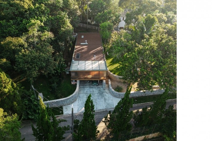 Terraços Circulares House, Cotia SP, 2020. Architect Denis Joelsons<br />Foto/photo Rodrigo Fonseca 