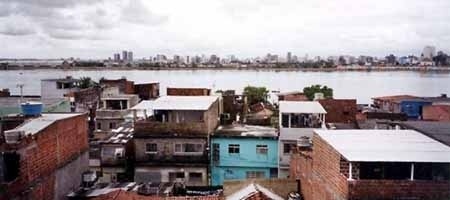Brasília Teimosa com vista ao fundo da área central do Recife<br />Imagem do autor do projeto 