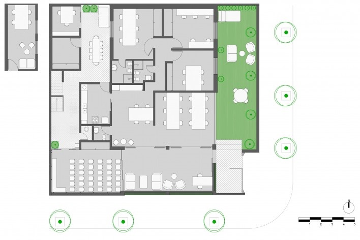 Wikilab Coworking, planta baixa com configuração de auditório de 30 pessoas, São Carlos, 2016. Arquiteto José Calijuri Hamra<br />Imagem divulgação 