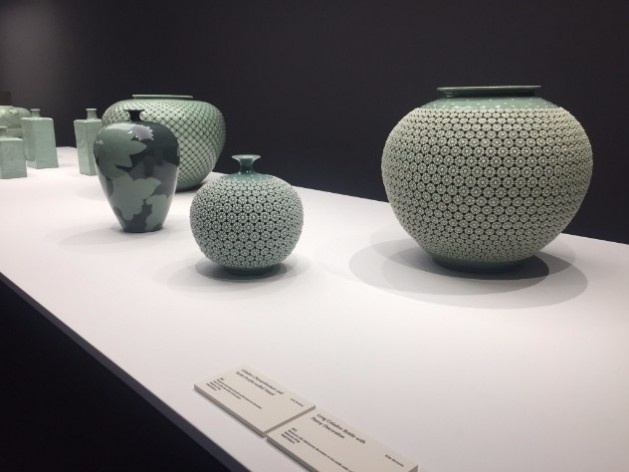 Fuori Saloni, Triennale. Trabalho dos Mestres de cerâmica coreana na Triennale de Milão tem como foco serenidade e dinamismo. Artesanato e design para viver, na tradição coreana<br />Foto Maria Fernanda Pereira, 04 abr. 17 