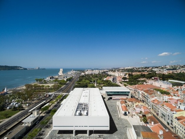 Museu Nacional dos Coches, vista aérea do conjunto, Lisboa. Arquiteto Paulo Mendes da Rocha, MMBB arquitetos e Bak Gordon arquitetos<br />Foto Fernando Guerra  [FG+SG Architectural Photography]