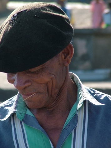 Homem de Santo Antão<br />Foto Paula Janovitch 