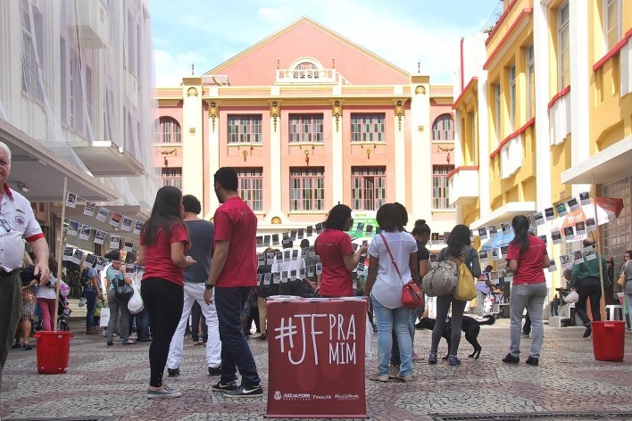 Calçadão da Rua Halfeld, local escolhido para a intervenção cultural, espaço emblemático em Juiz de Fora, 30/05/2015<br />Foto Rodrigo Souza 