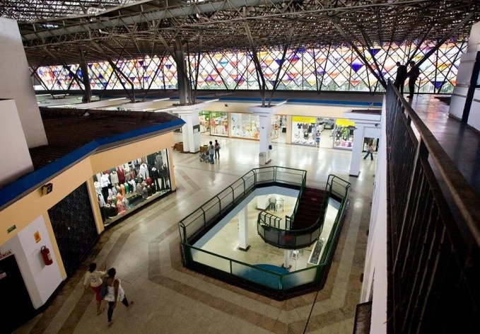 Antiga Rodoviária da Luz, após conversão em shopping popular<br />Foto Tuca Vieira 