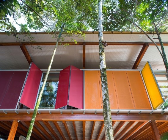 Residência Praia Vermelha, Ubatuba SP Brasil, 2015. Arquitetos Lua Nitsche e Pedro Nitsche/Nitsche Arquitetos<br />Foto/Photo André Scarpa 