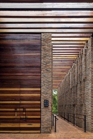 Galeria Claudia Andujar, Inhotim, Brumadinho MG Brasil. Arquitetos Associados<br />Foto Leonardo Finotti 