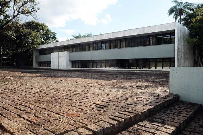 Embajada de Colombia en Brasília, vista externa, Cesar Barney, Brasília DF, Brasil, 1977-1981<br />foto Sylvia Vera Patiño Spitzer 