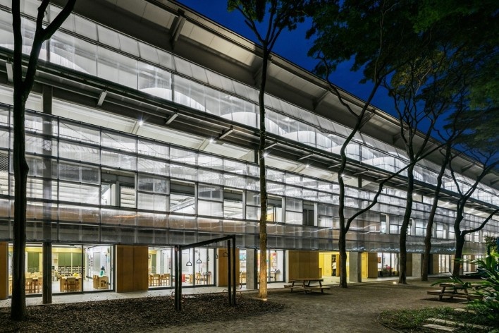 Nova sede da Beacon School, São Paulo SP Brasil, 2016. Arquitetos Vinicius Andrade, Marcelo Morettin, Marcelo Maia Rosa e Renata Andrulis / Guido Otero e Ricardo Gusmão (autores) / Andrade Morettin Arquitetos / Gusmão Otero Arquitetos Associados<br />Foto / photo Nelson Kon 
