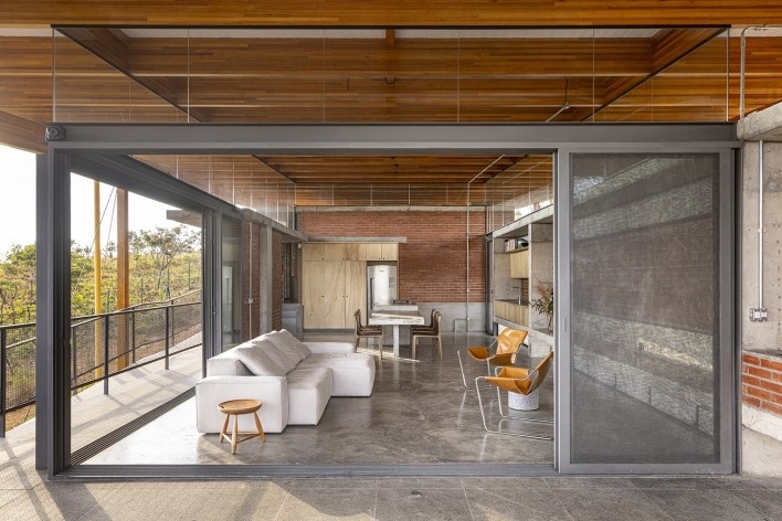 Palicourea House, São Jorge GO Brasil, 2021. Architects Daniel Mangabeira, Henrique Coutinho and Matheus Seco / Bloco Arquitetos<br />Foto/photo Joana França 