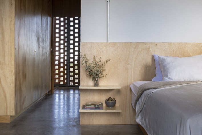 Palicourea House, São Jorge GO Brasil, 2021. Architects Daniel Mangabeira, Henrique Coutinho and Matheus Seco / Bloco Arquitetos<br />Foto/photo Joana França 
