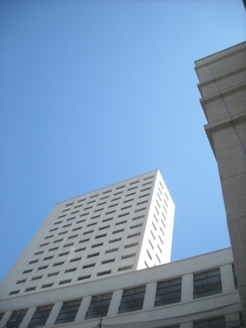 Modernização da Biblioteca Mario de Andrade, fachada do edifício após o início da obra. Piratininga Arquitetos Associados, 2010<br />Foto divulgação 