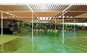 Espelho d'água avança sob a pérgola definindo microclima nos espaços de permanência
  	  	 <br />Imagem dos autores do projeto 