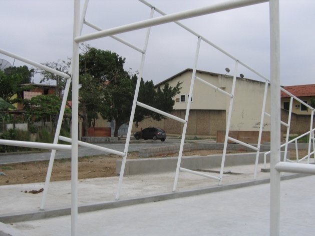 Vista da quadra em construção<br />Imagem dos autores do projeto 