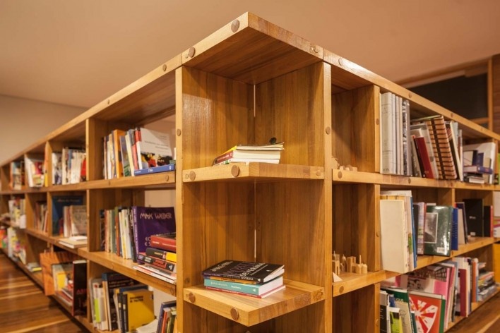 Arquiteto Fabiano Sobreira. Casa da Copaíba, Brasília, 2012<br />Foto Joana França 